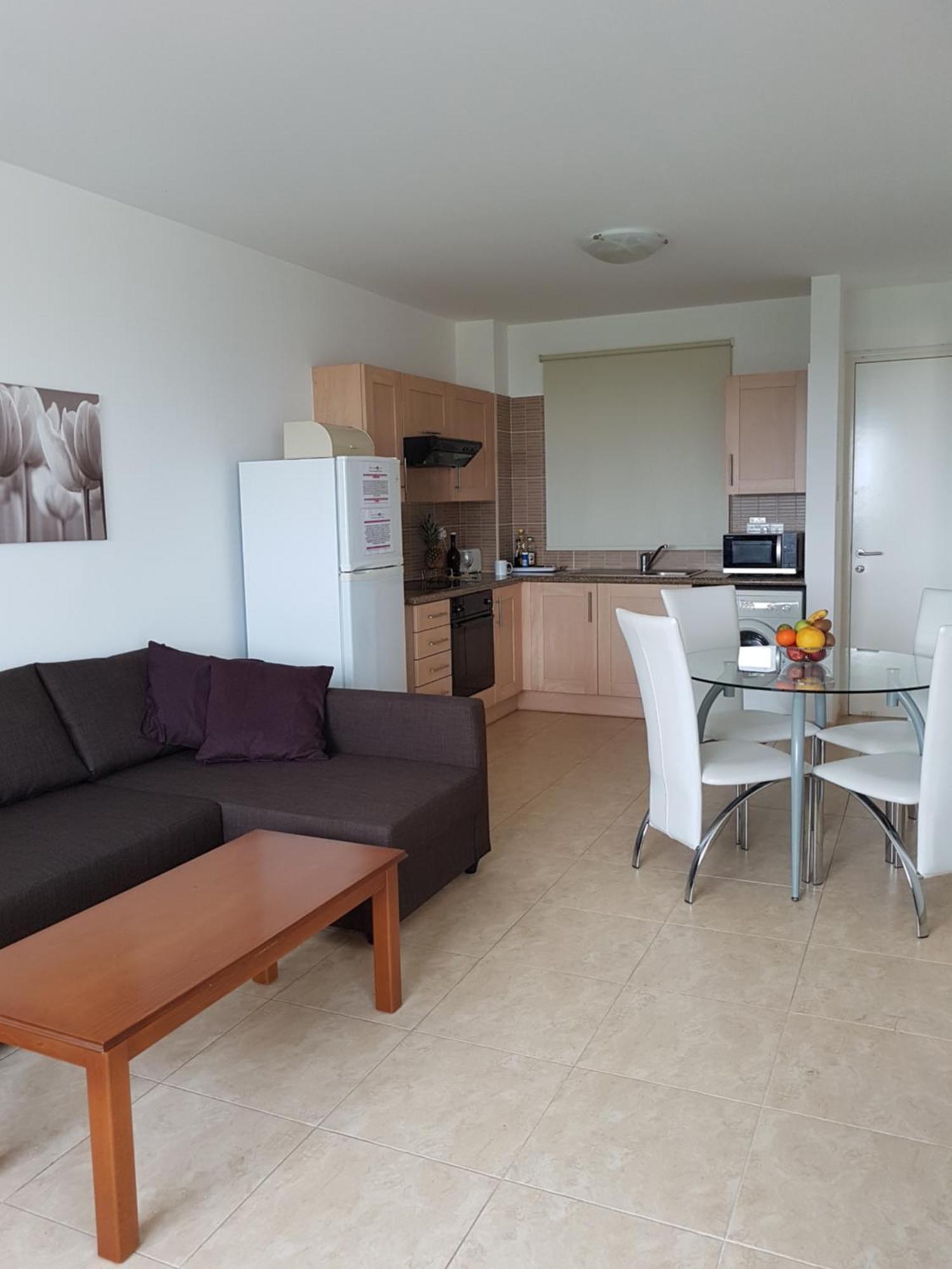 Holiday Apartment With Sea View Paralimni Exterior foto